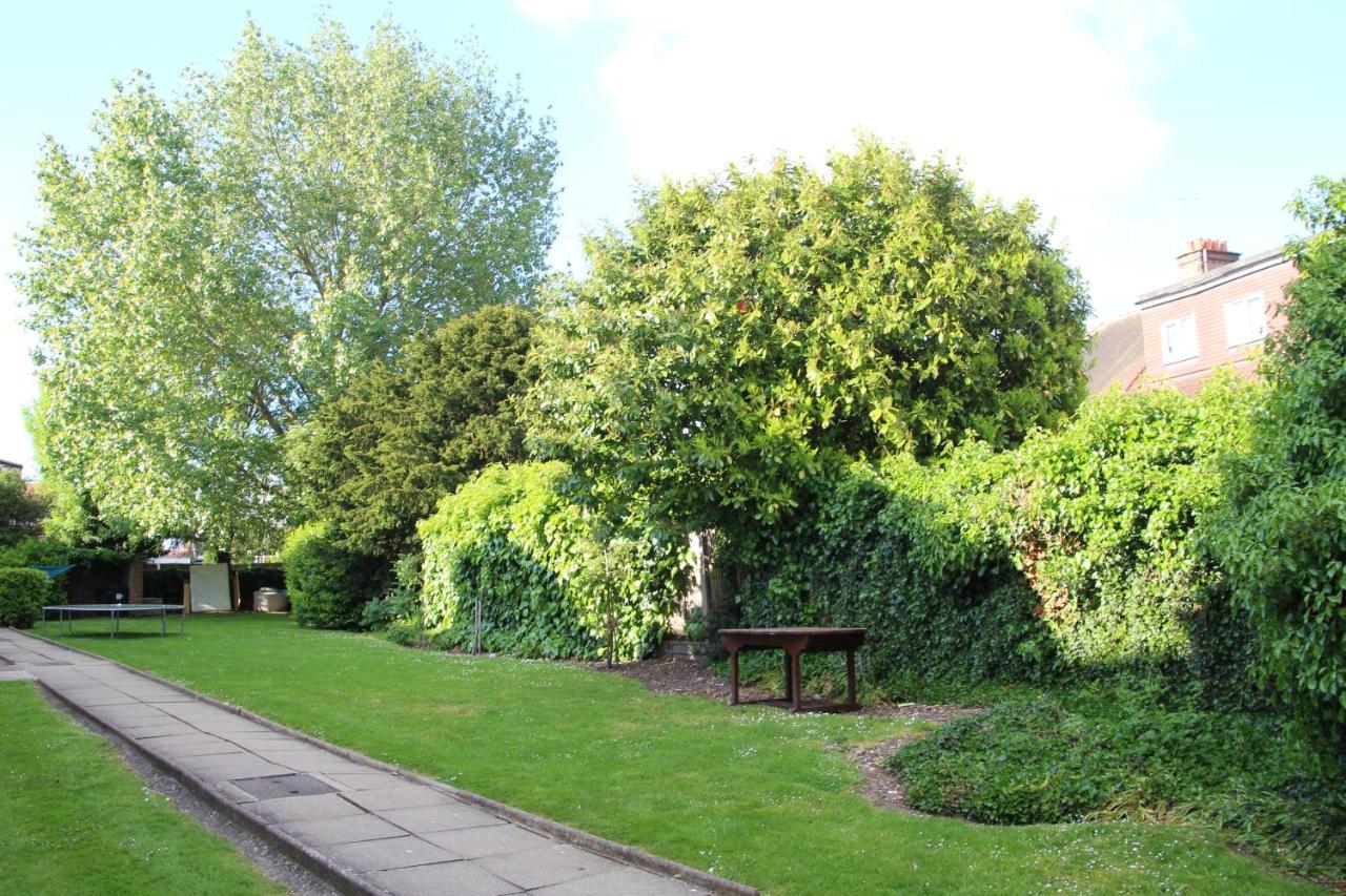Beautiful Double Bedroom Edgware Exterior photo