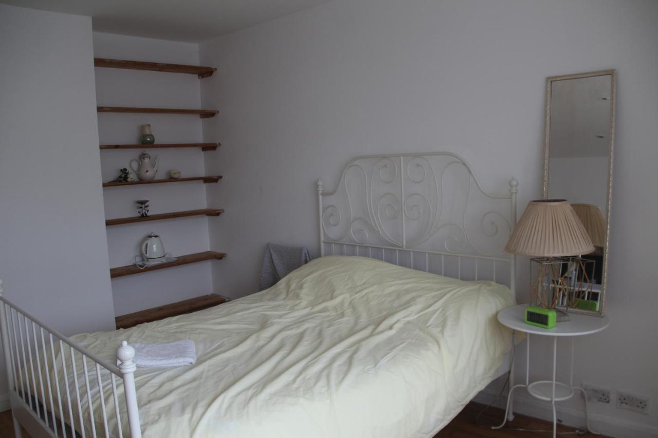 Beautiful Double Bedroom Edgware Exterior photo